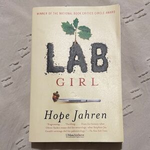 Lab Girl by Hope Jahren Book